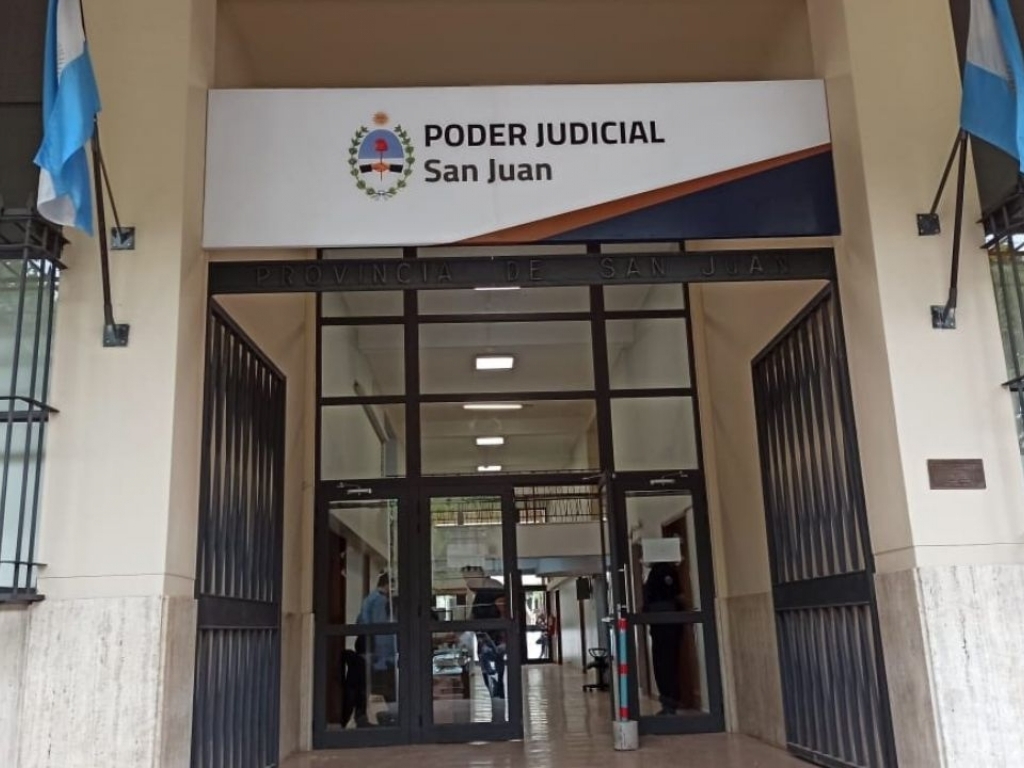 San Juan: Un juzgado de paz aplica expediente electrónico completo